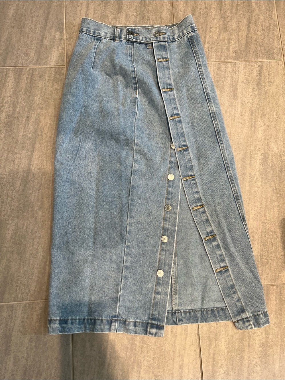 SHEIN Light Blue Button-Front Denim Midi Skirt
